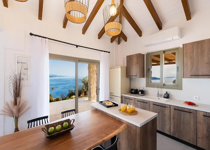 Cactus By Vintage Travel * Sivota