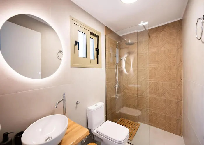 Villa Cactus By Vintage Travel *