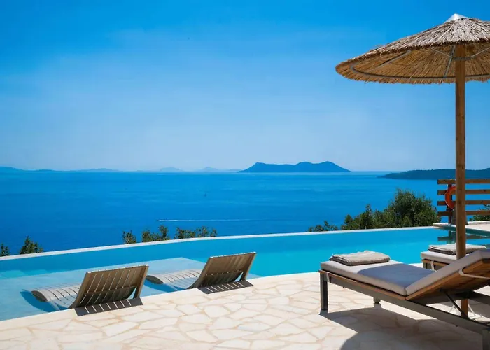 Cactus By Vintage Travel * Sivota