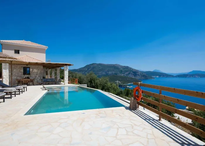 Villa Cactus By Vintage Travel