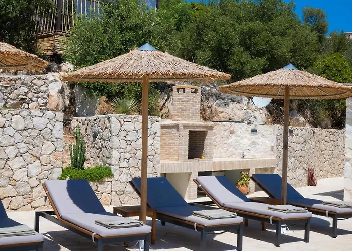 Cactus By Vintage Travel Sivota (Lefkada)